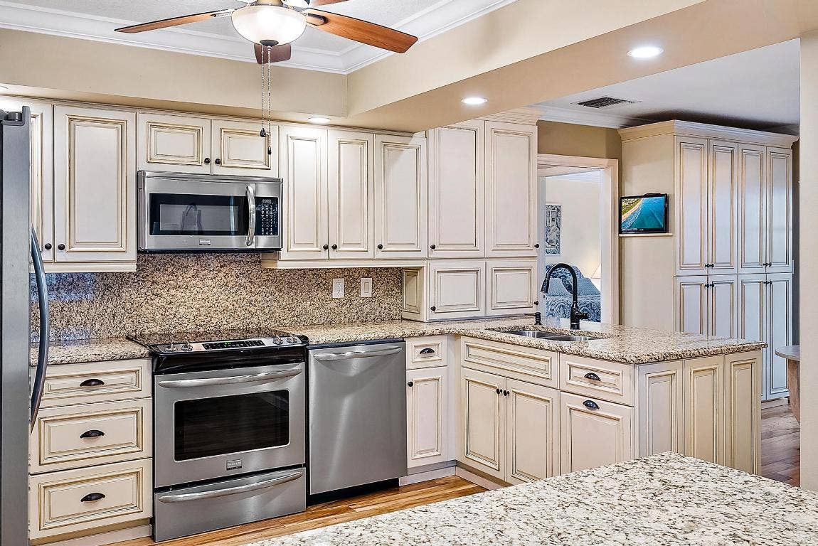 11246 Riverwood Place, North Palm Beach, FL 33408 11246 Riverwood Place, North Palm Beach, FL 33408