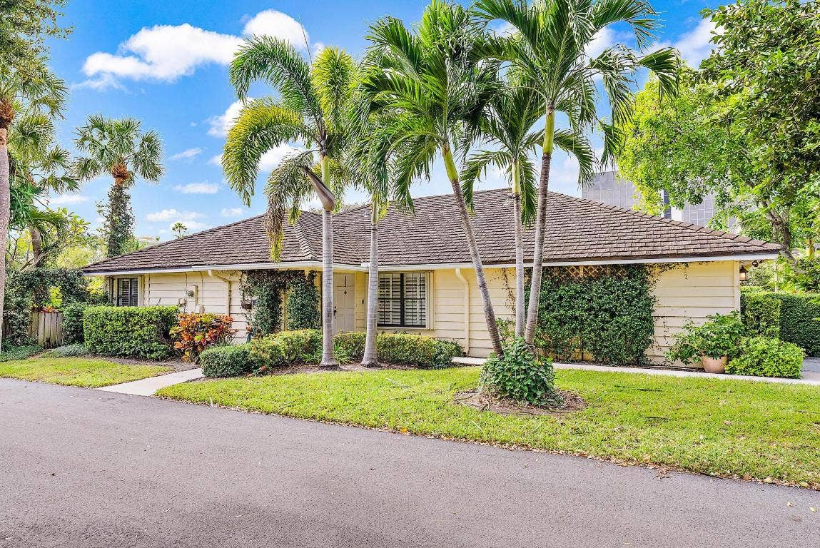 11246 Riverwood Place, North Palm Beach, FL 33408 11246 Riverwood Place, North Palm Beach, FL 33408