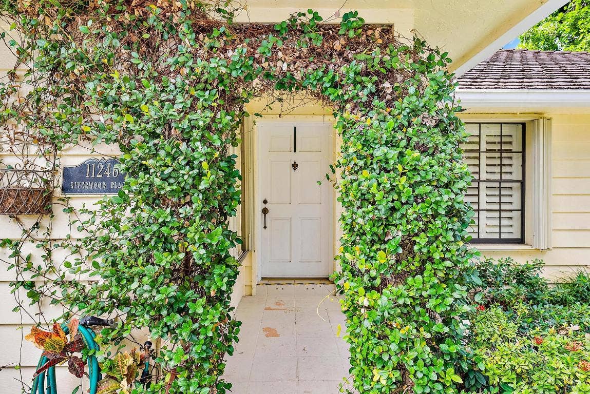11246 Riverwood Place, North Palm Beach, FL 33408 11246 Riverwood Place, North Palm Beach, FL 33408
