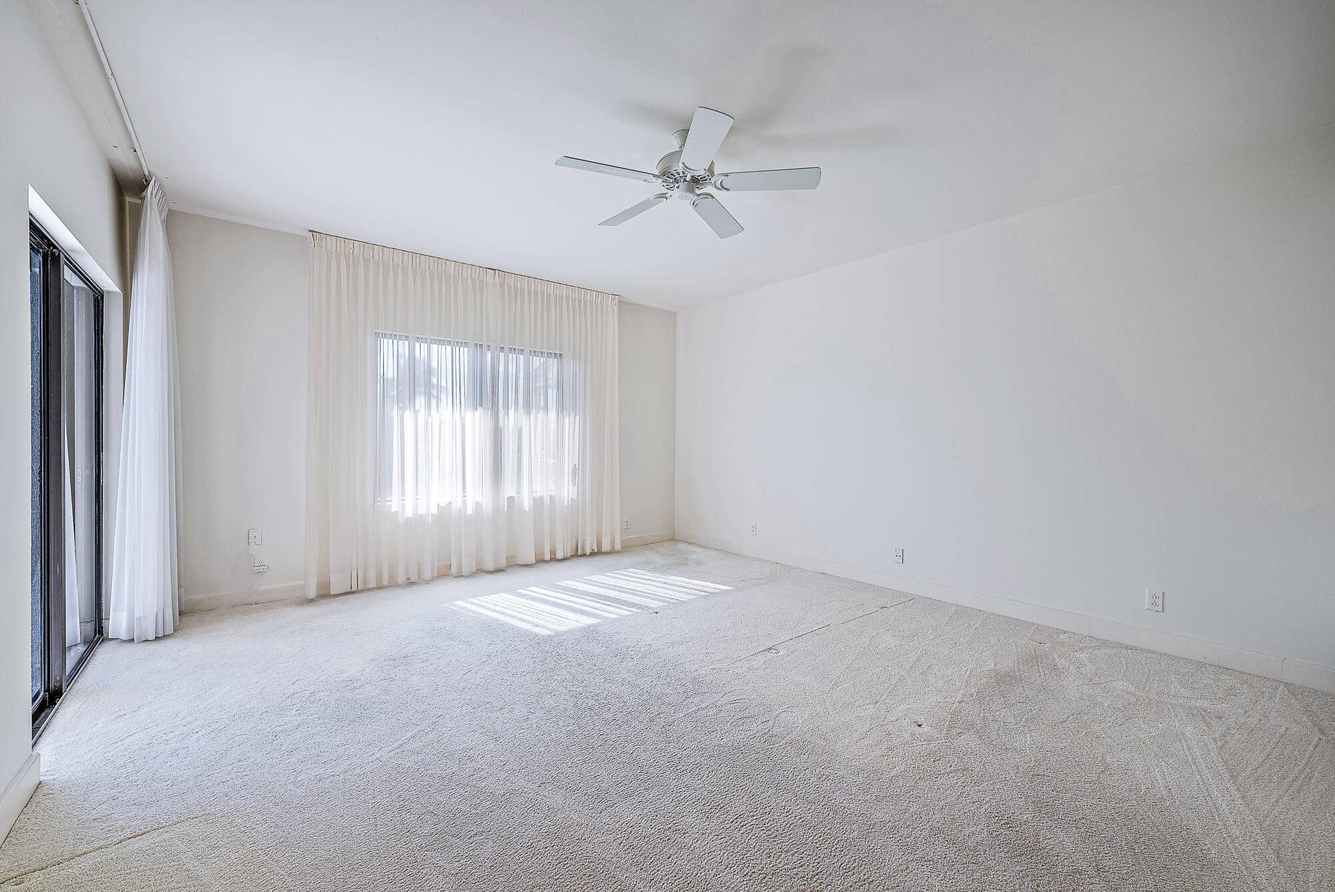 11160 Turtle Beach Road, #210-E, North Palm Beach, FL 33408 Master Bedroom