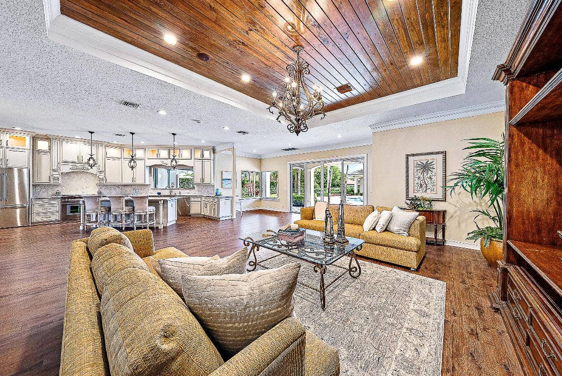 5169 Misty Morn Road, Palm Beach Gardens, FL 33418 5169 Misty Morn Road, Palm Beach Gardens, FL 33418