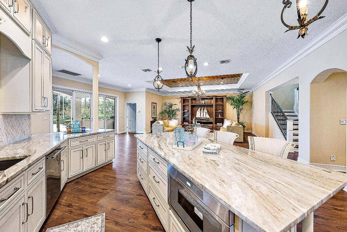 5169 Misty Morn Road, Palm Beach Gardens, FL 33418 5169 Misty Morn Road, Palm Beach Gardens, FL 33418