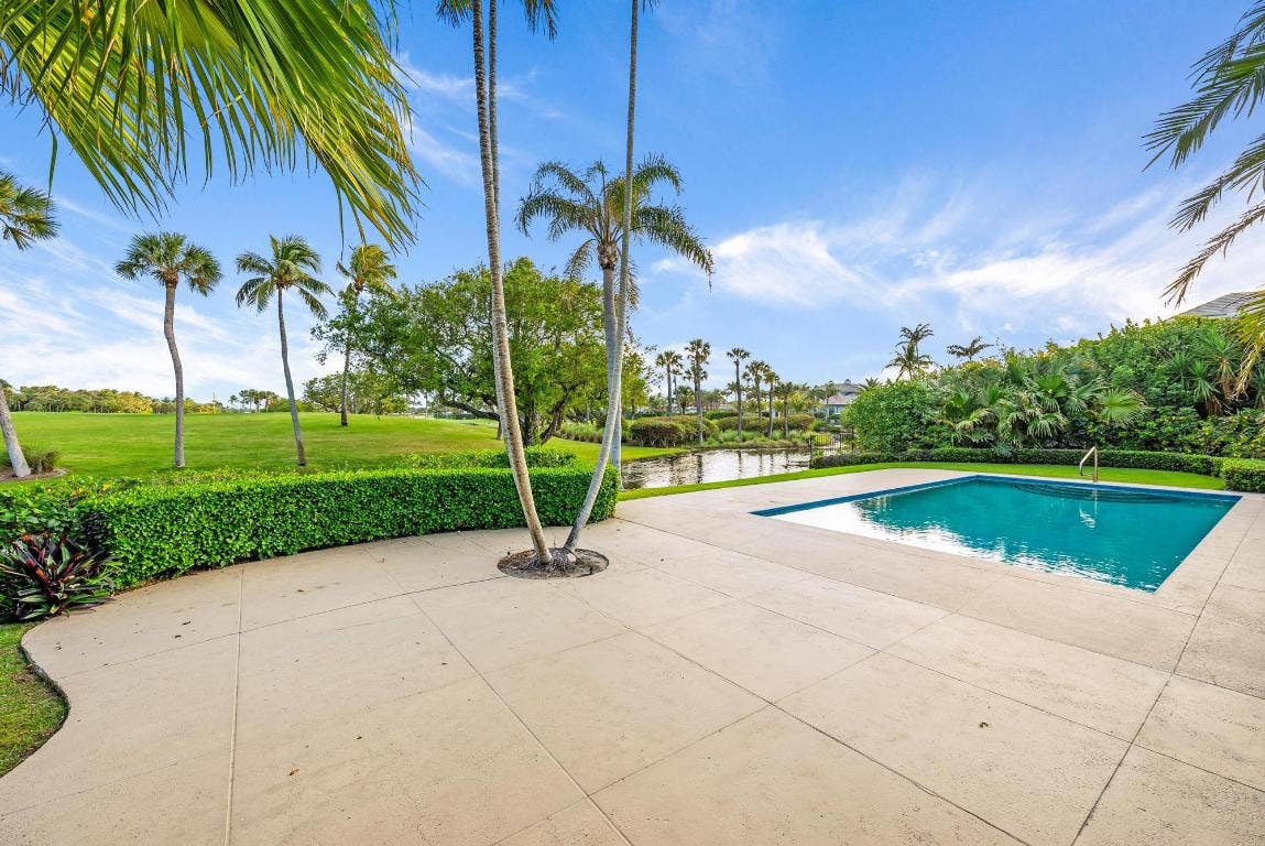 838 Lake House Drive, North Palm Beach, FL 33408 838 Lake House Drive, North Palm Beach, FL 33408