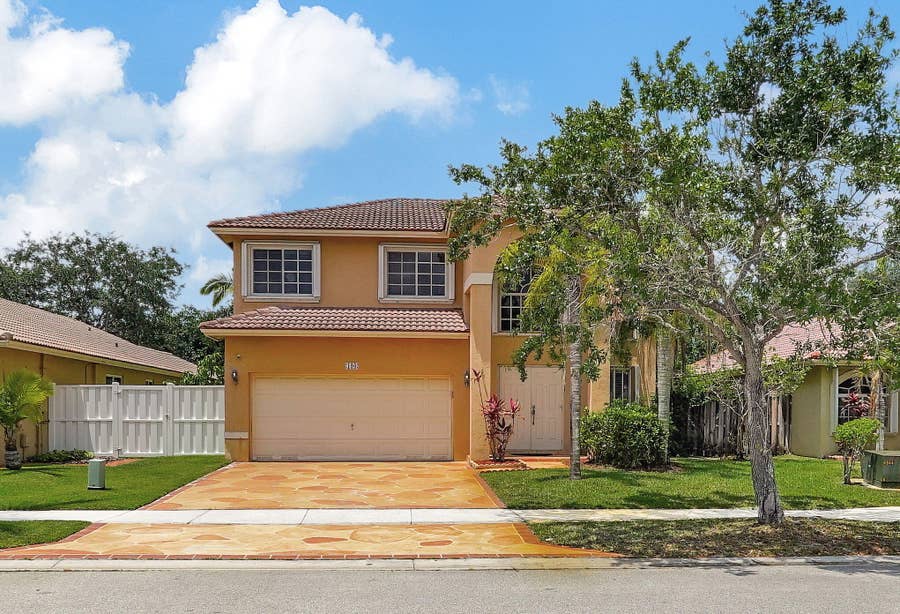 Property photo for 190 SW 206th Avenue, Pembroke Pines, FL