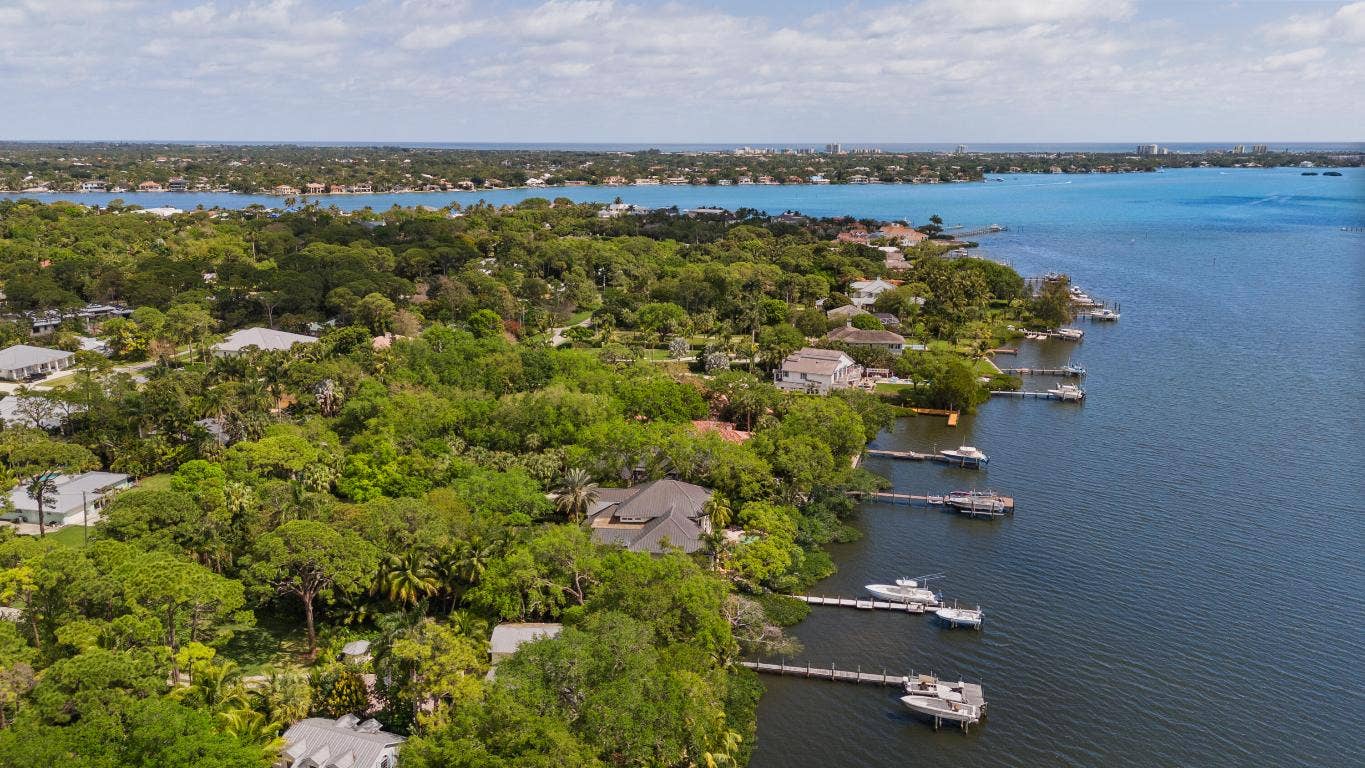 5524 Pennock Point Road, Jupiter, FL 33458 5524 Pennock Point Road, Jupiter, FL 33458