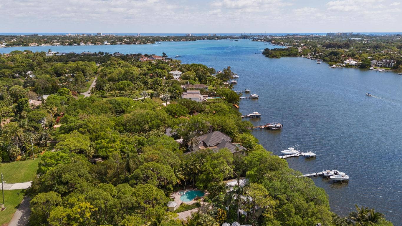 5524 Pennock Point Road, Jupiter, FL 33458 5524 Pennock Point Road, Jupiter, FL 33458
