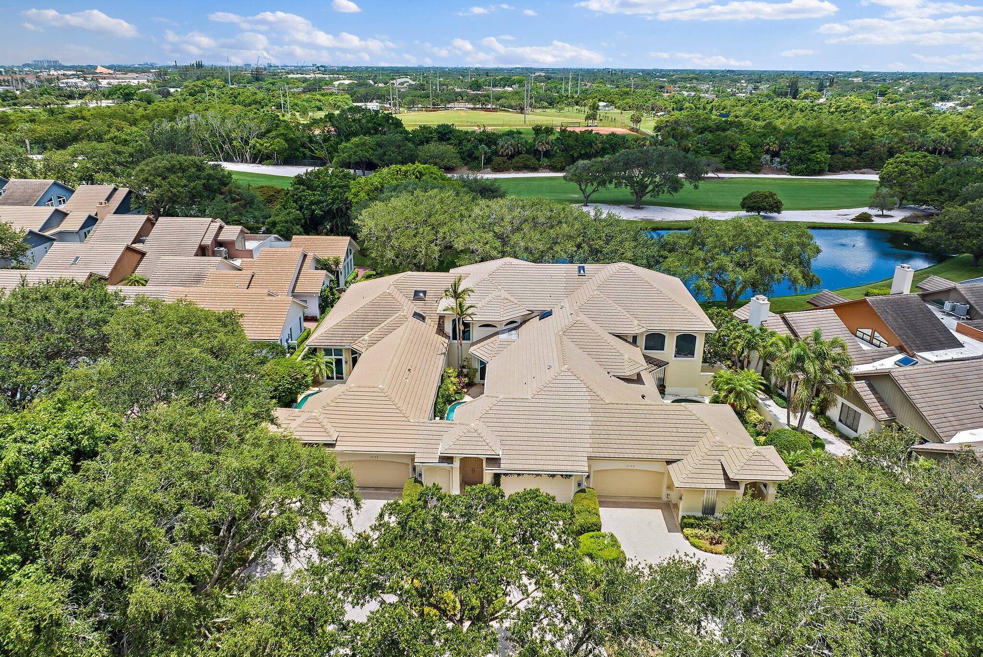 12152 SE Birkdale Run, Jupiter, FL 33469 Aerial Front View