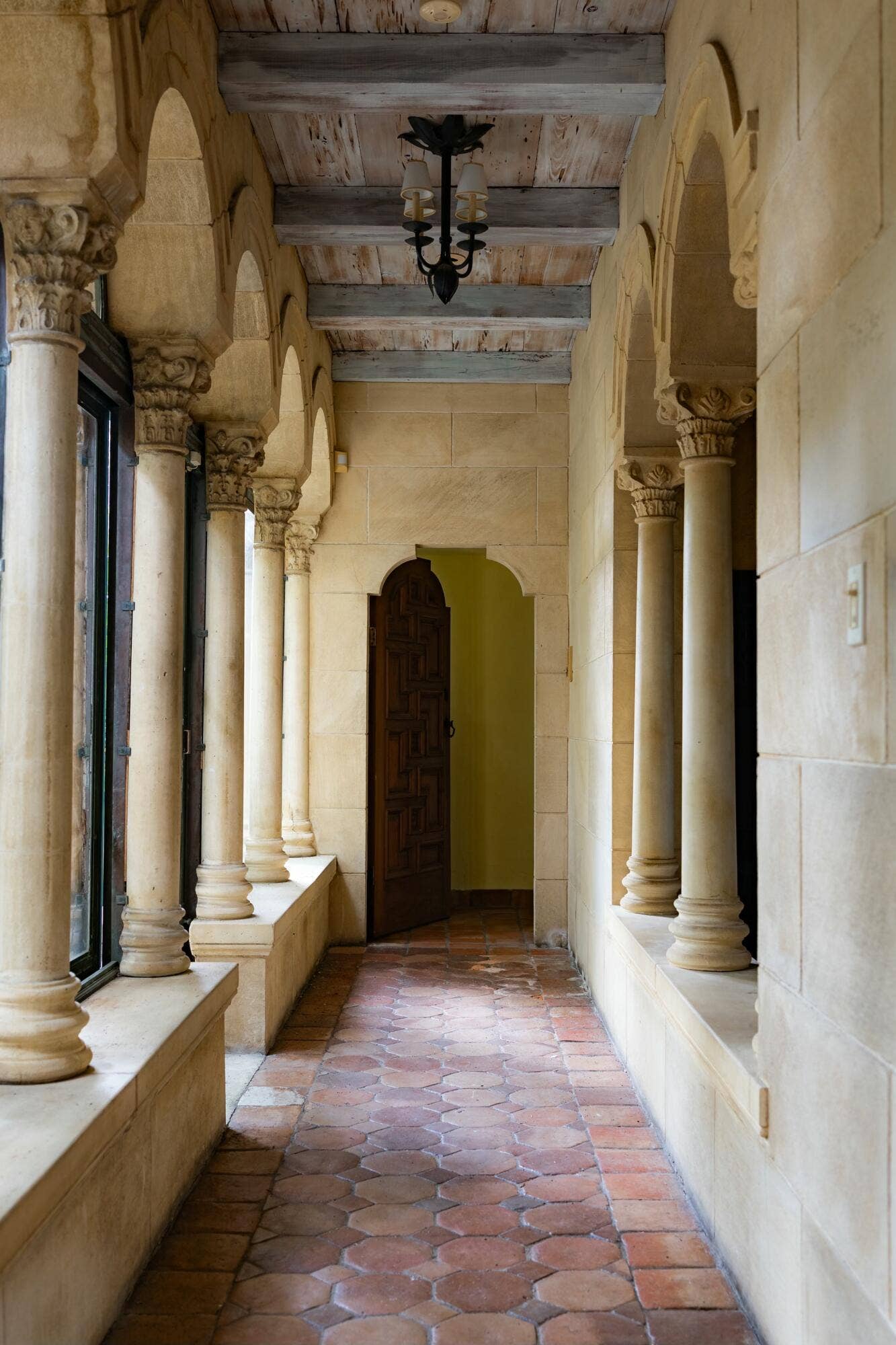 200 N Ocean Boulevard, #1, Palm Beach, FL 33480 Cast Stone Hallway to interior courtyard