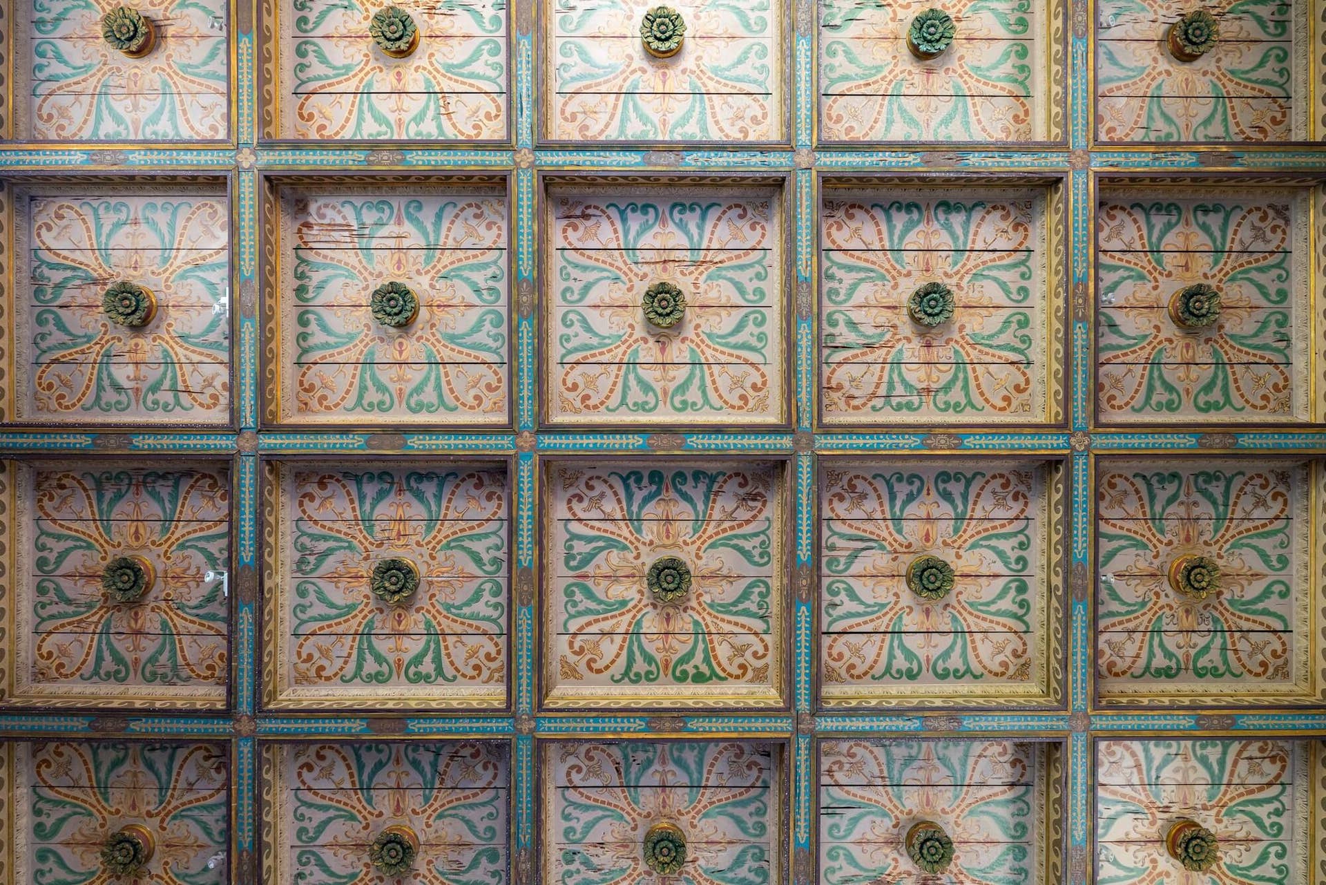 200 N Ocean Boulevard, #1, Palm Beach, FL 33480 Hand Painted Pecky Cypress Coffered Ceiling