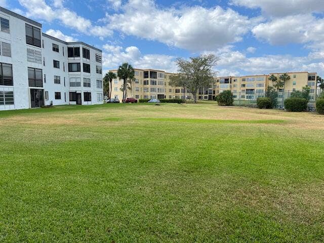 9233 SW 8th Street, #119, Boca Raton, FL 33428