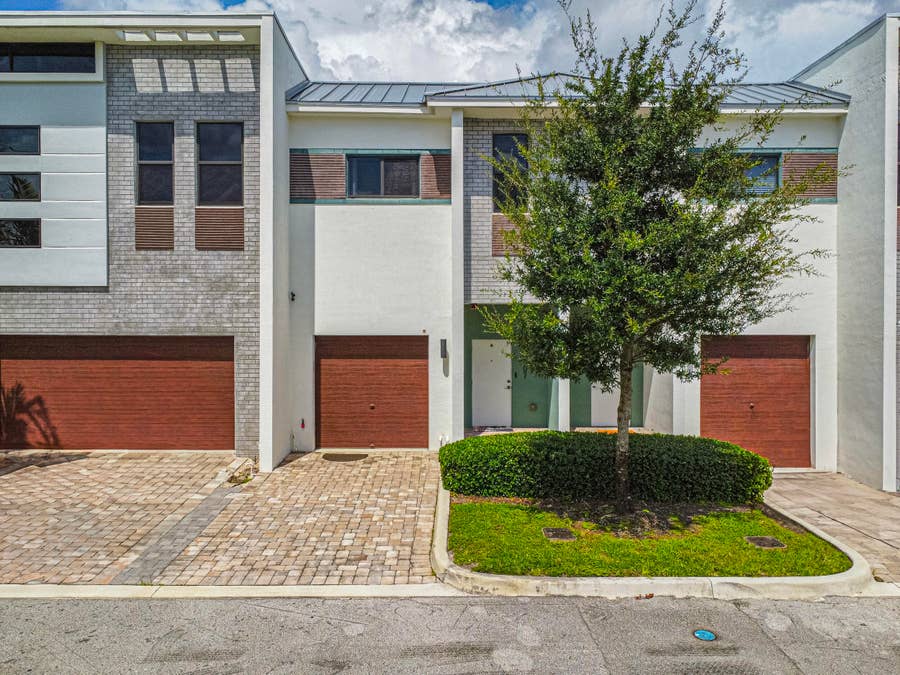 Property photo for 807 NW 45 Terrace, #807, Plantation, FL