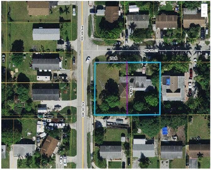 Property photo for 821 SW 4th Avenue, Delray Beach, FL
