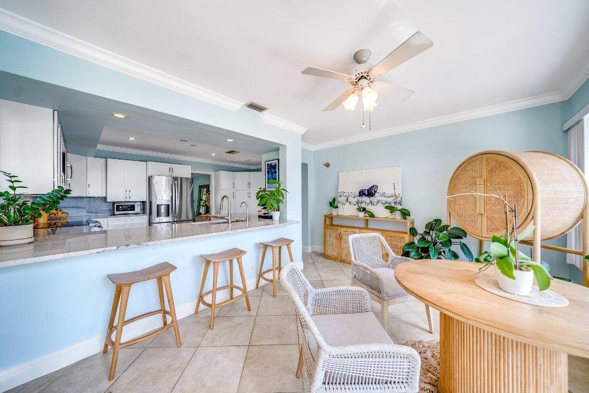 4010 NE 25th Avenue, Lighthouse Point, FL 33064