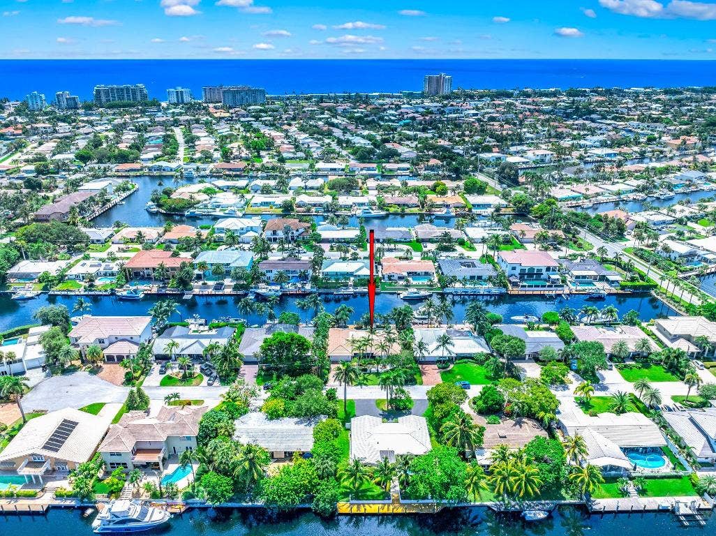 4010 NE 25th Avenue, Lighthouse Point, FL 33064