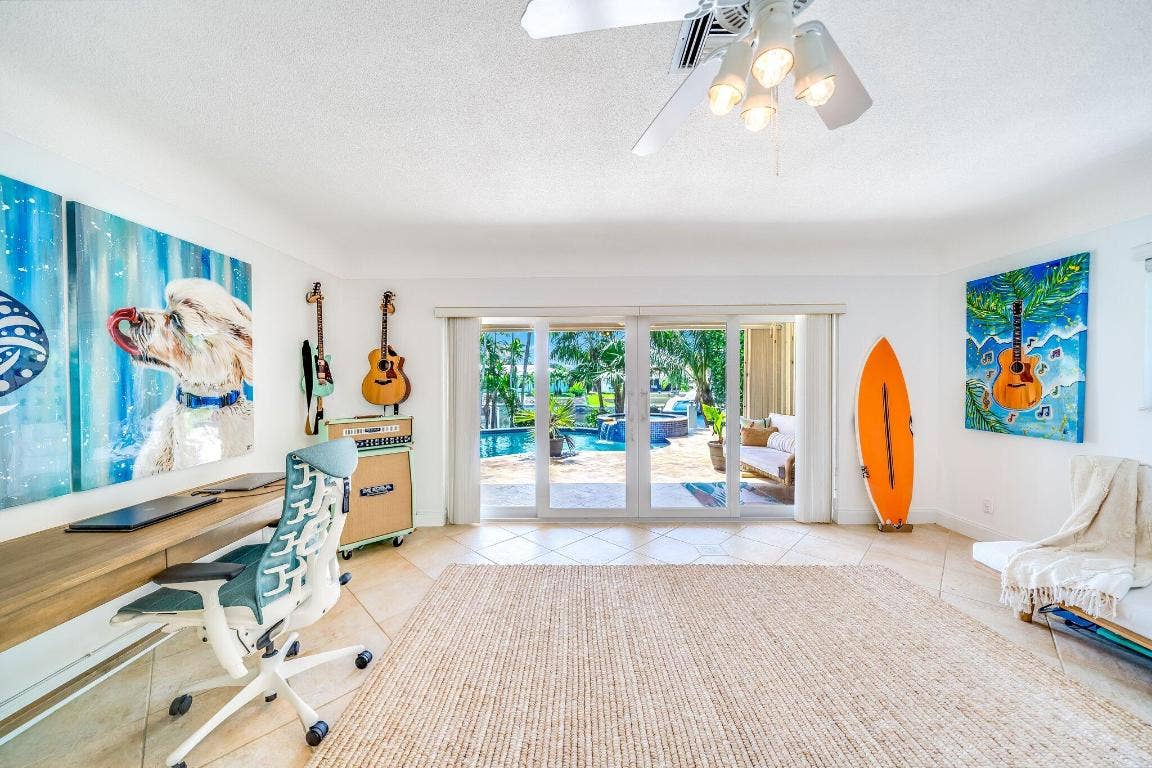 4010 NE 25th Avenue, Lighthouse Point, FL 33064