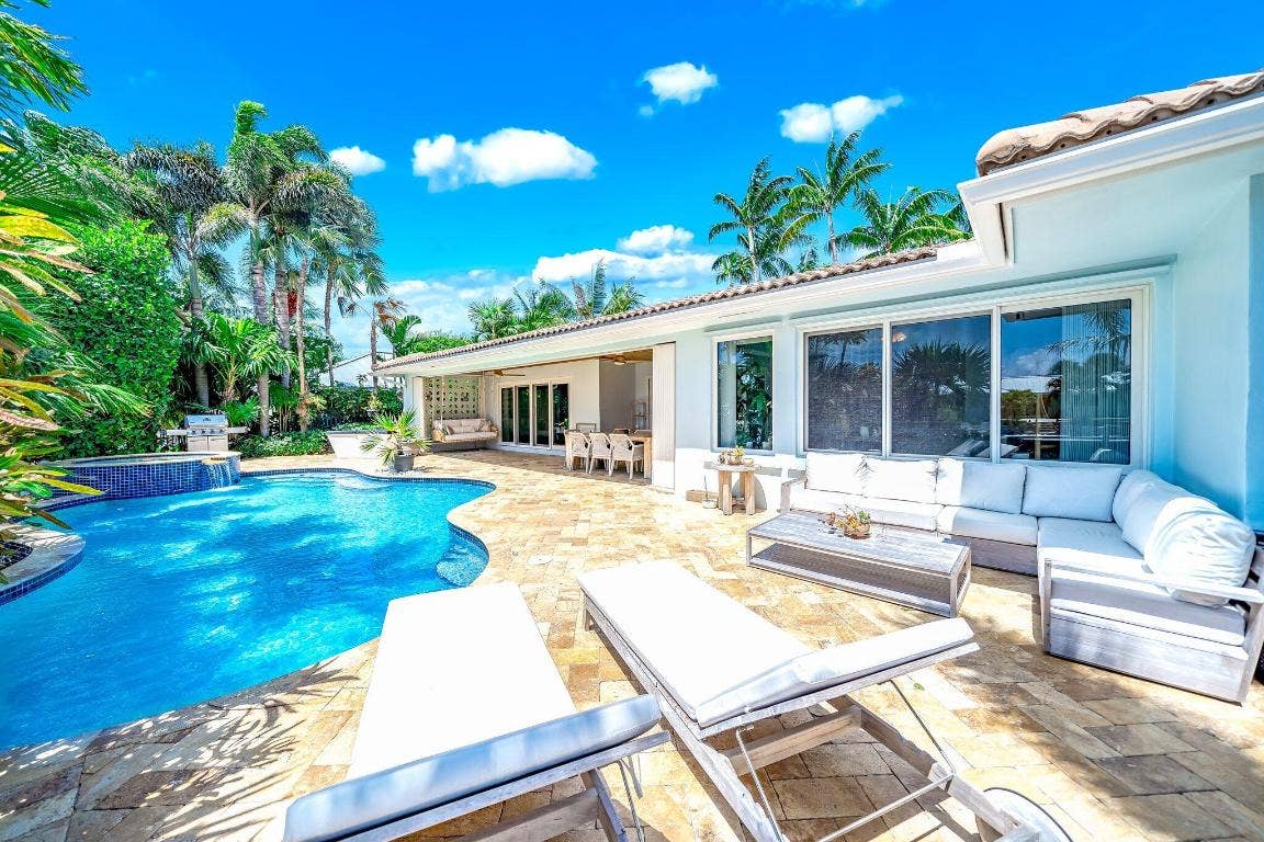 4010 NE 25th Avenue, Lighthouse Point, FL 33064