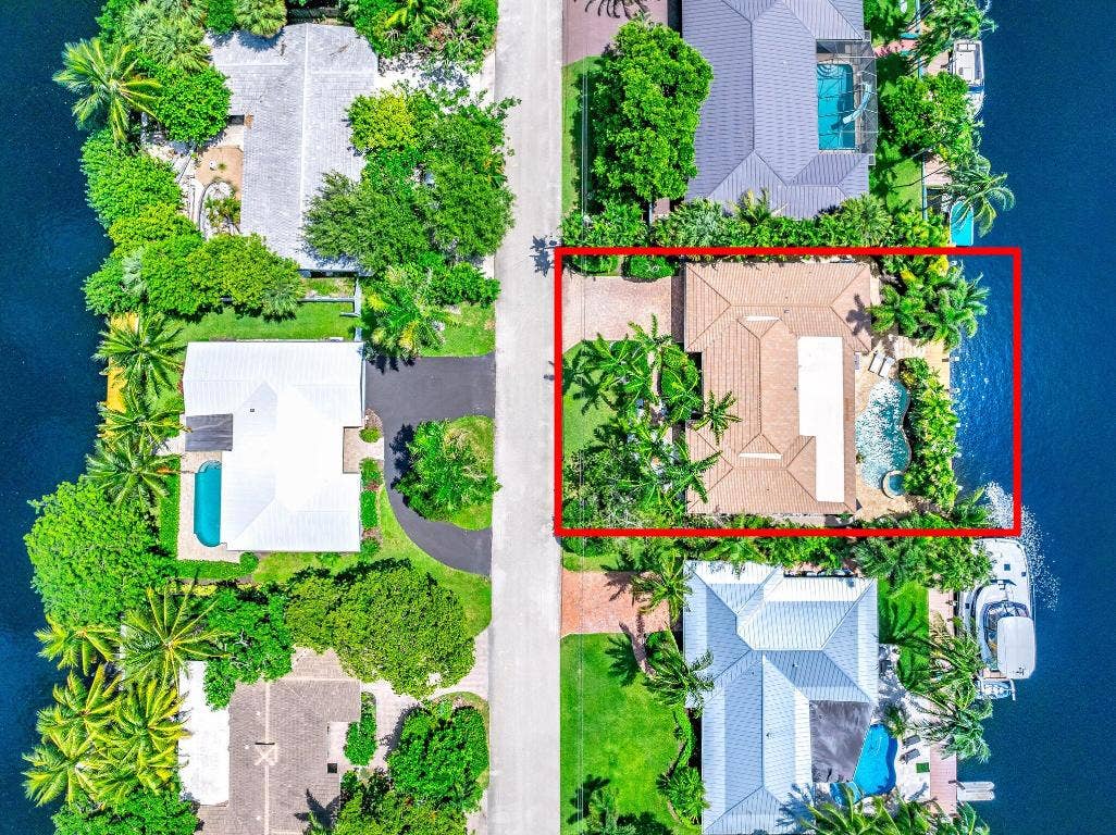 4010 NE 25th Avenue, Lighthouse Point, FL 33064
