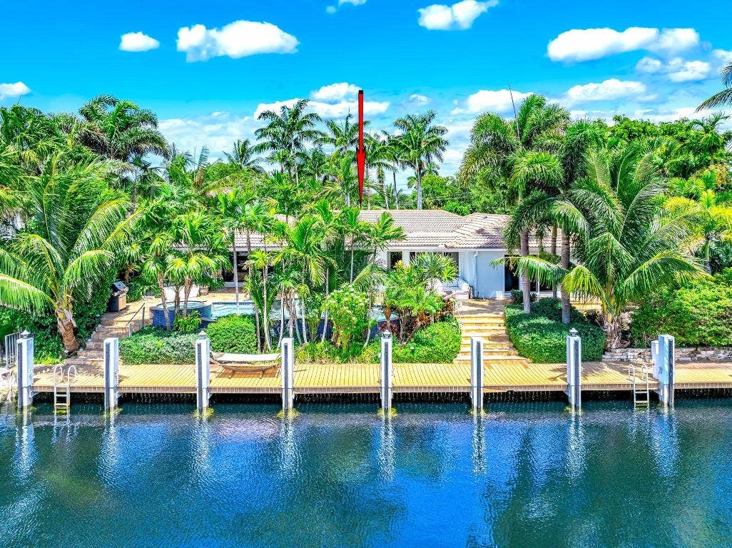 4010 NE 25th Avenue, Lighthouse Point, FL 33064
