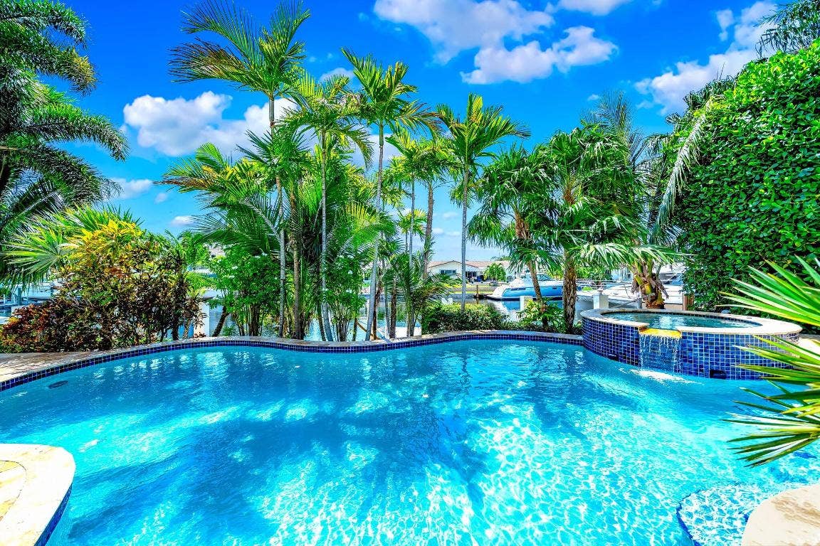 4010 NE 25th Avenue, Lighthouse Point, FL 33064