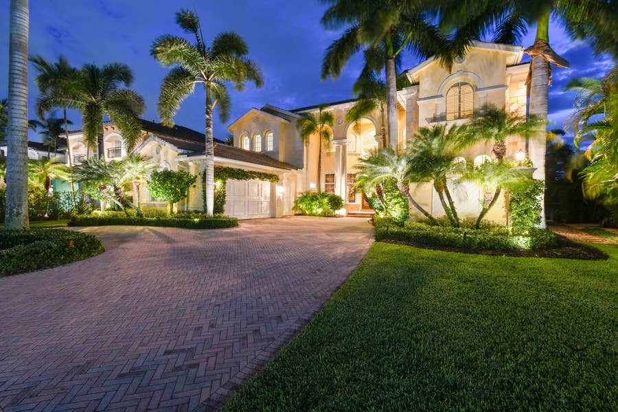 Property photo for 615 Hermitage Circle, Palm Beach Gardens, FL