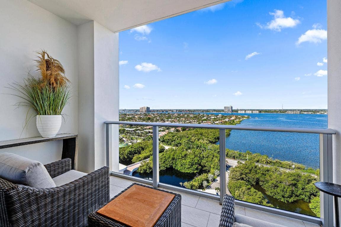 5000 N Ocean Drive, #1601, Singer Island, FL 33404 5000 N Ocean Drive, #1601, Singer Island, FL 33404