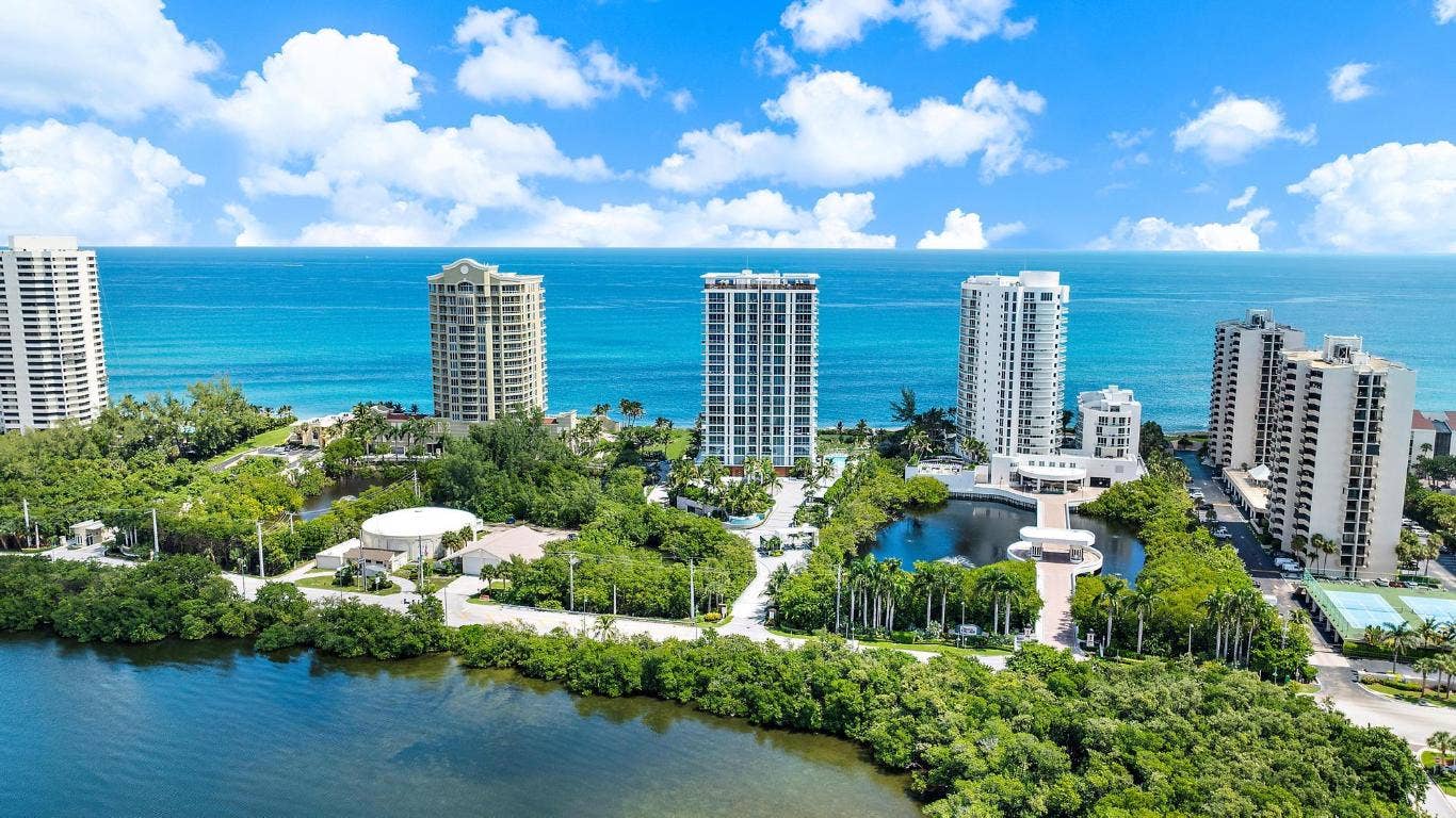 5000 N Ocean Drive, #1601, Singer Island, FL 33404 5000 N Ocean Drive, #1601, Singer Island, FL 33404