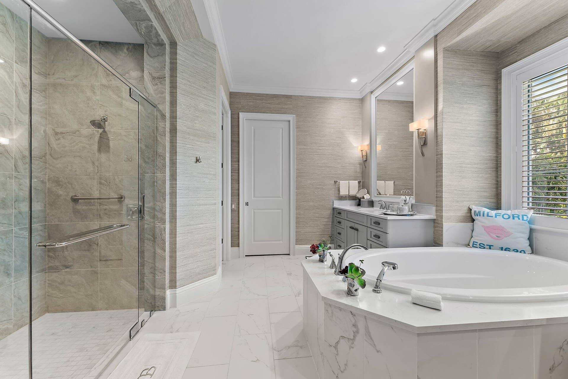 1138 Banyan Estates Drive Drive, North Palm Beach, FL 33408 039-086-1138BanyanEstatesDr-NorthPalmBea