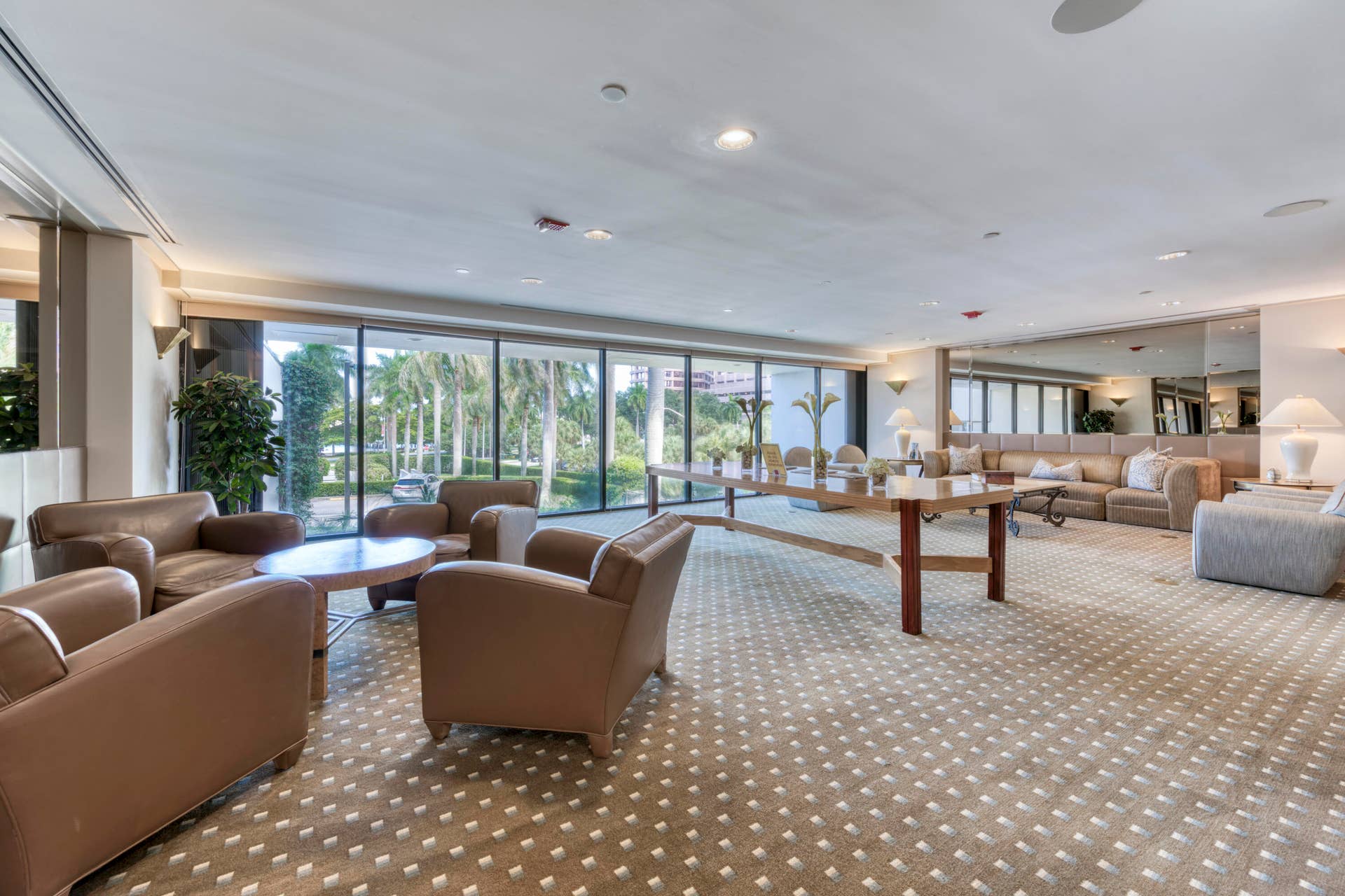 529 S Flagler Drive, #Th3g, West Palm Beach, FL 33401 TP 43