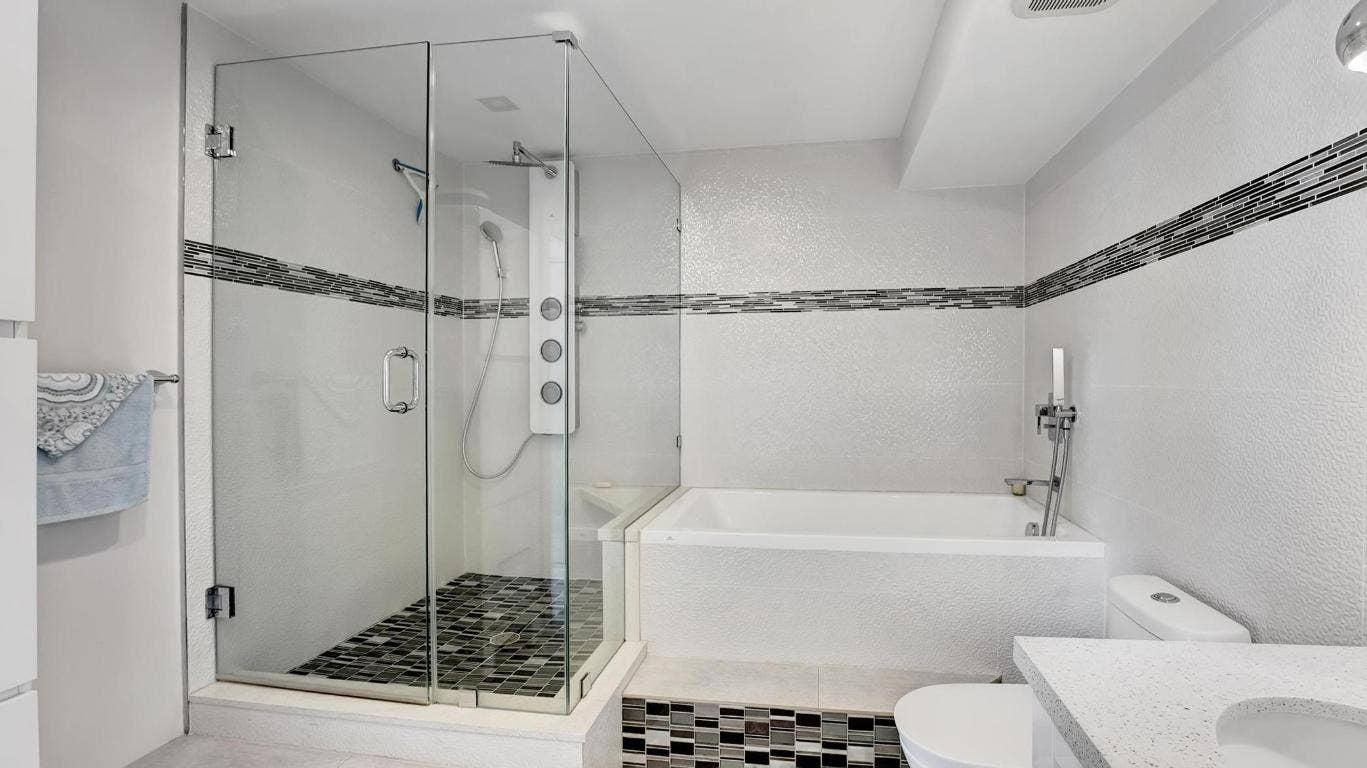 3546 S Ocean Boulevard, #418, South Palm Beach, FL 33480