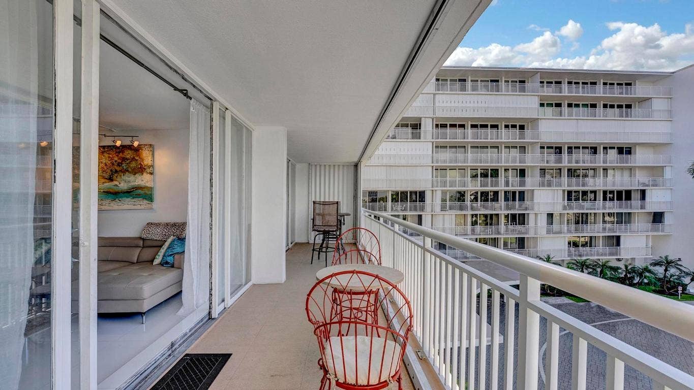 3546 S Ocean Boulevard, #418, South Palm Beach, FL 33480