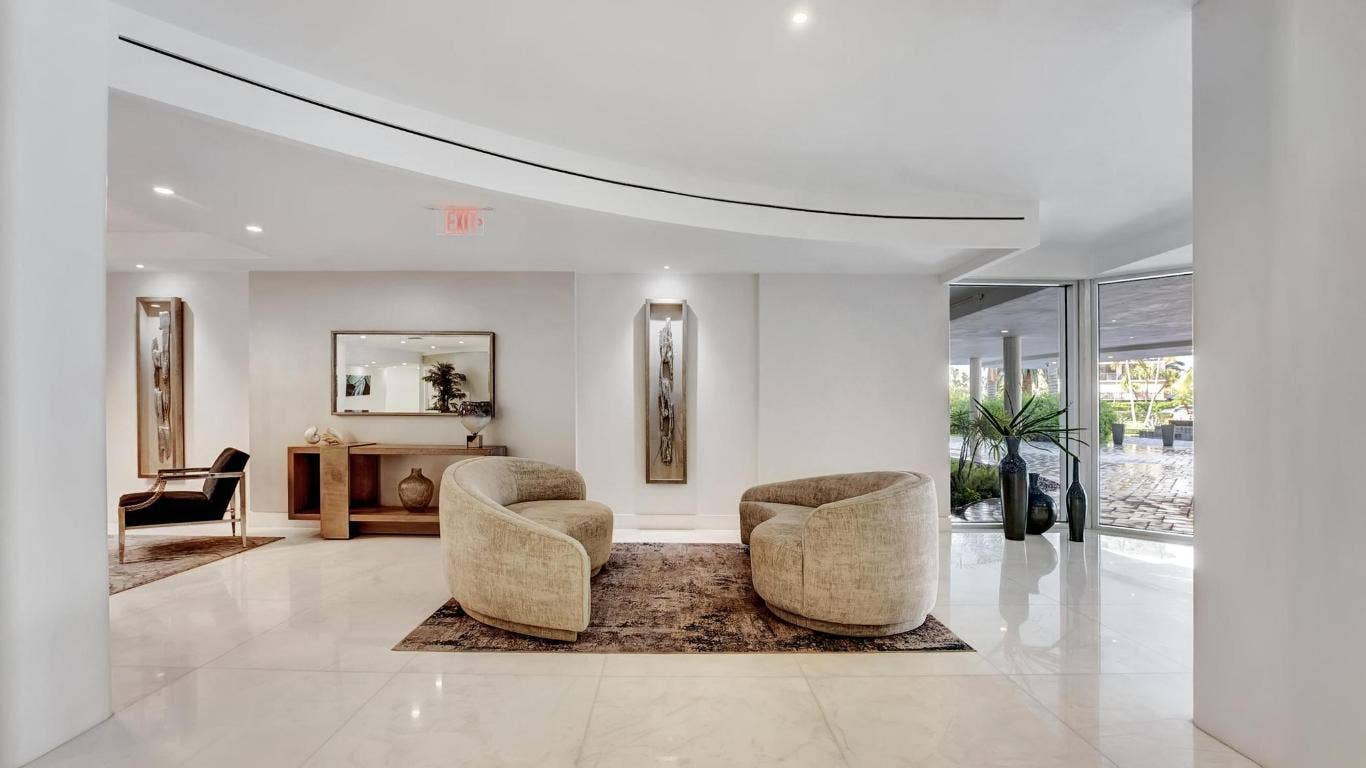 3546 S Ocean Boulevard, #418, South Palm Beach, FL 33480