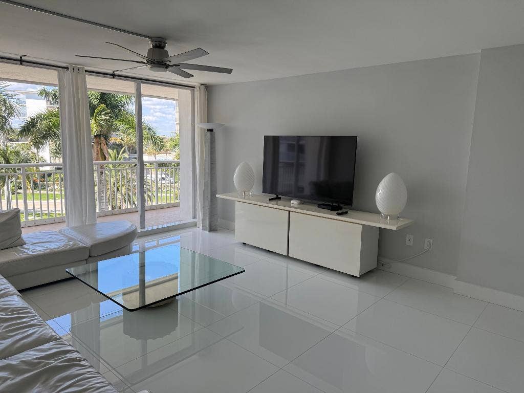 3546 S Ocean Boulevard, #418, South Palm Beach, FL 33480