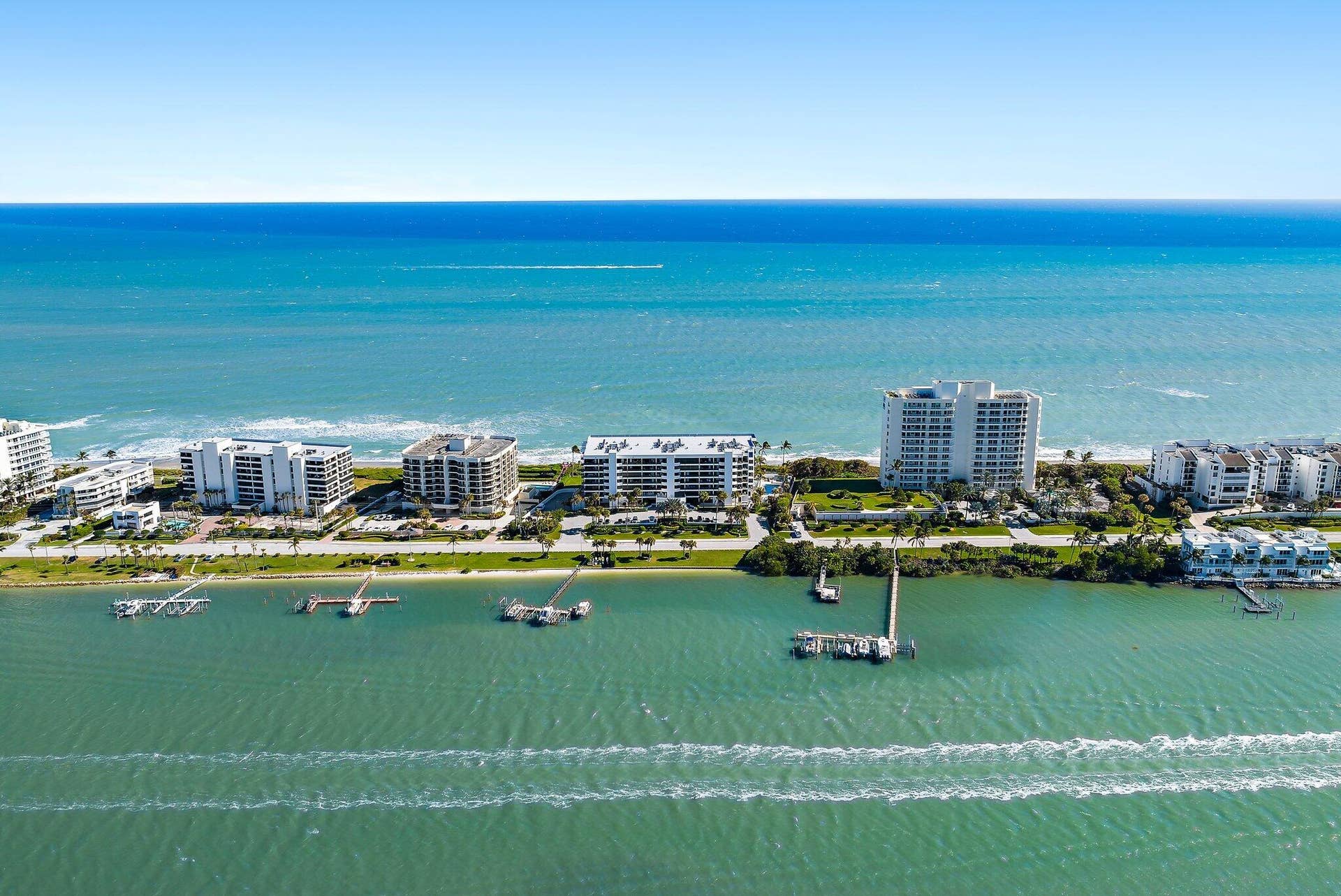 19750 Beach Road, #2050, Jupiter, FL 33469 030-004-19750BeachRd-205-Jupiter-SMALL
