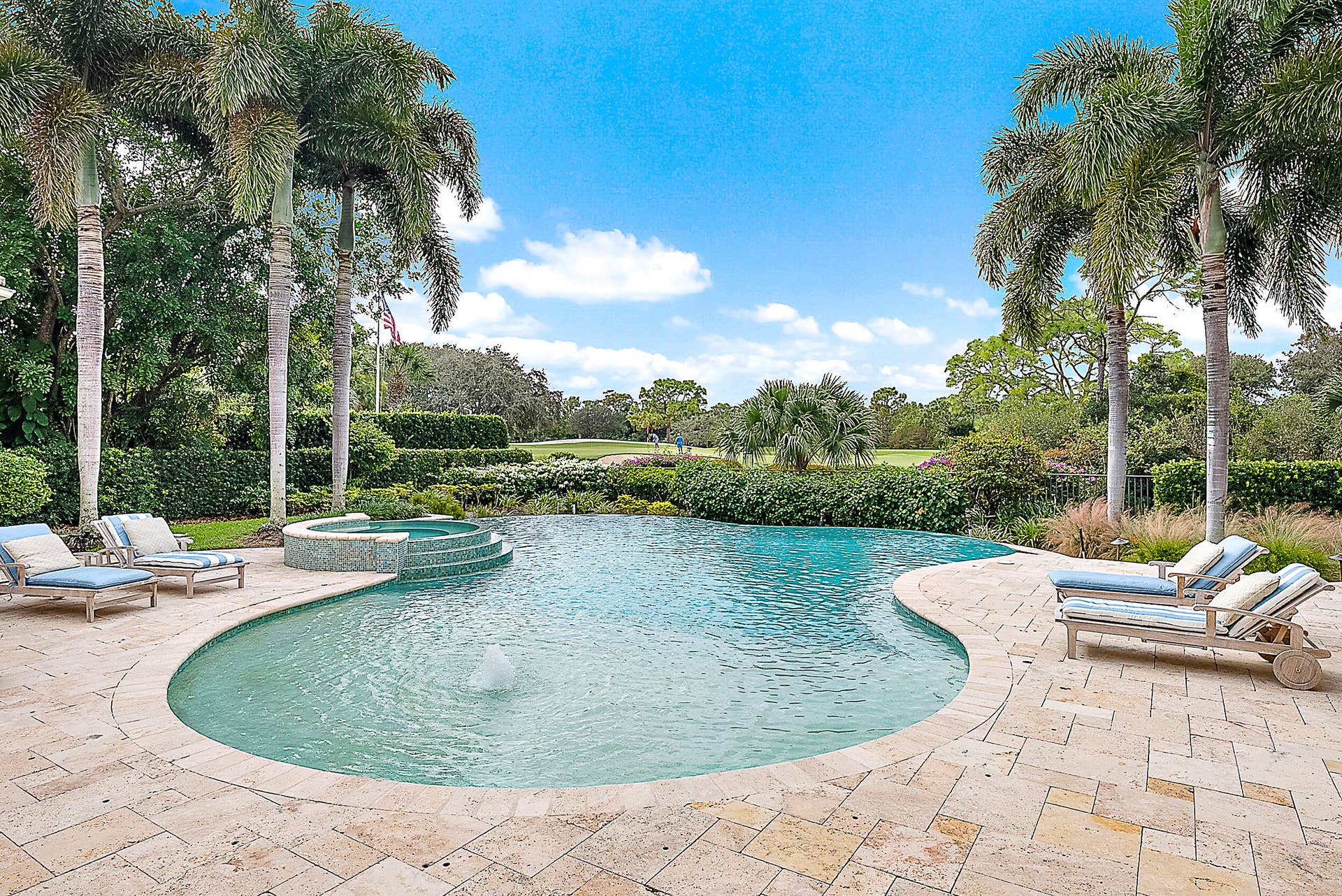 18246 SE Village Circle, Jupiter, FL 33469 Pool