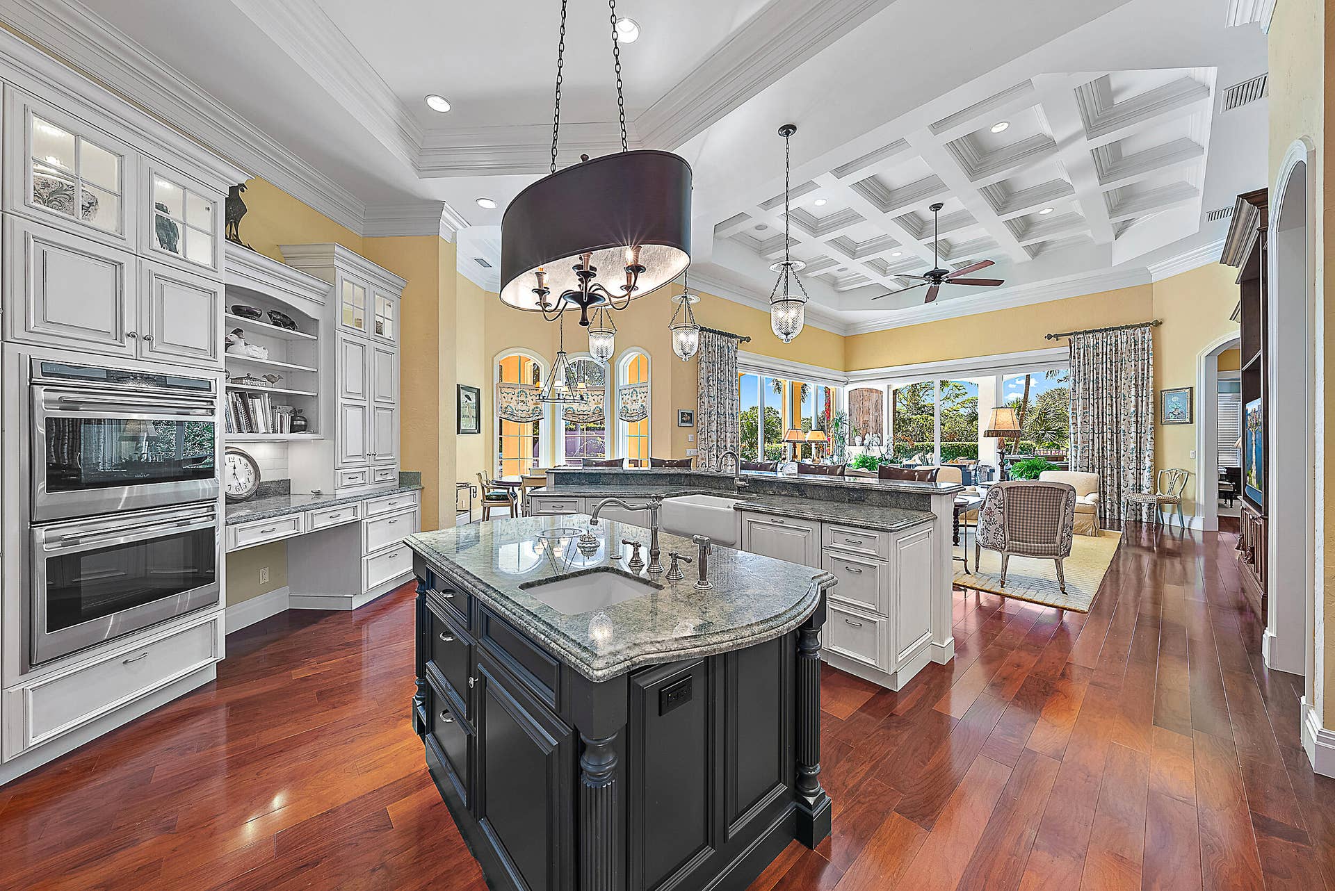 18246 SE Village Circle, Jupiter, FL 33469 Kitchen