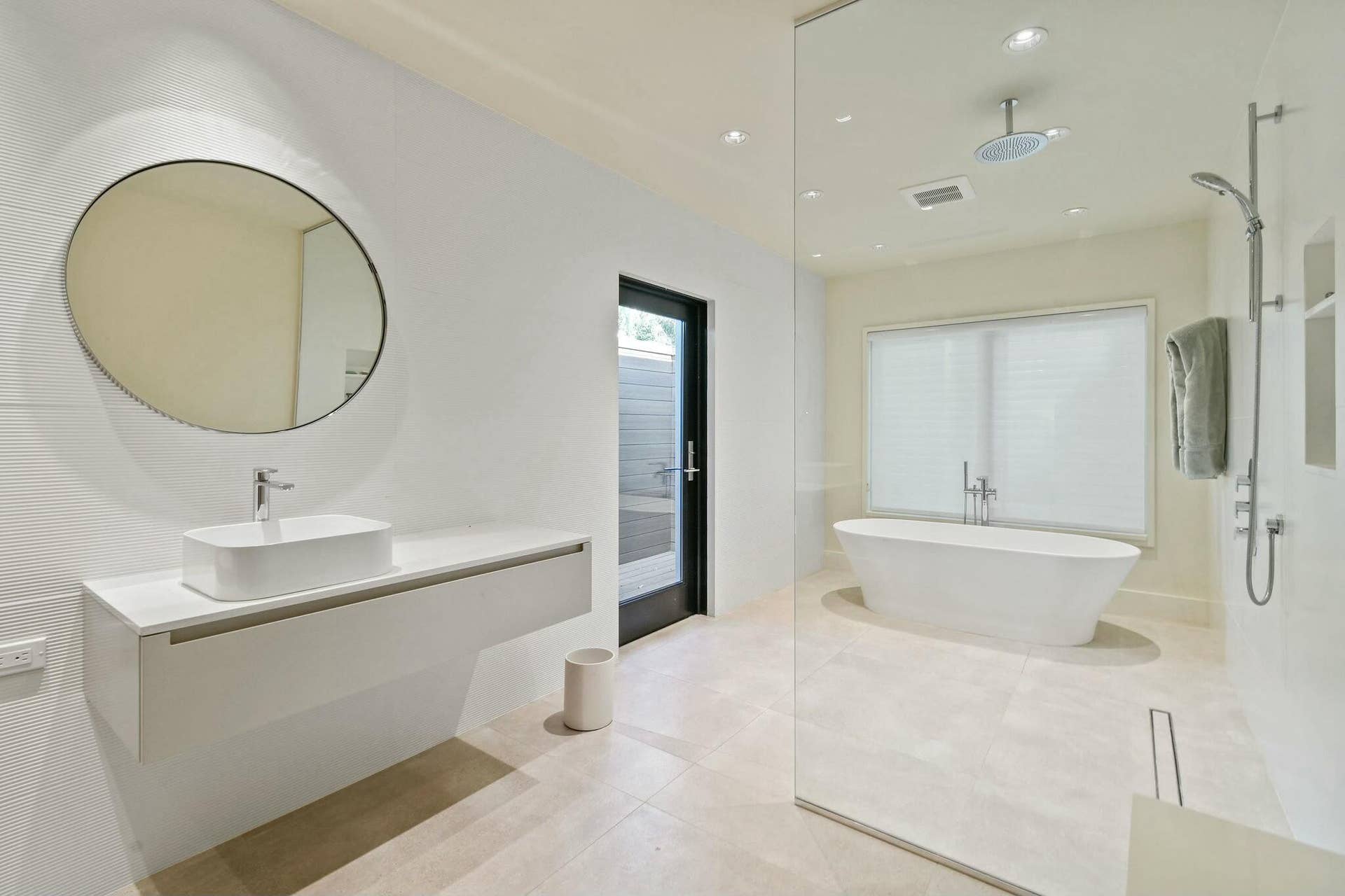 170 Beacon Lane, Jupiter Inlet Colony, FL 33469 tempImageiHvXp7