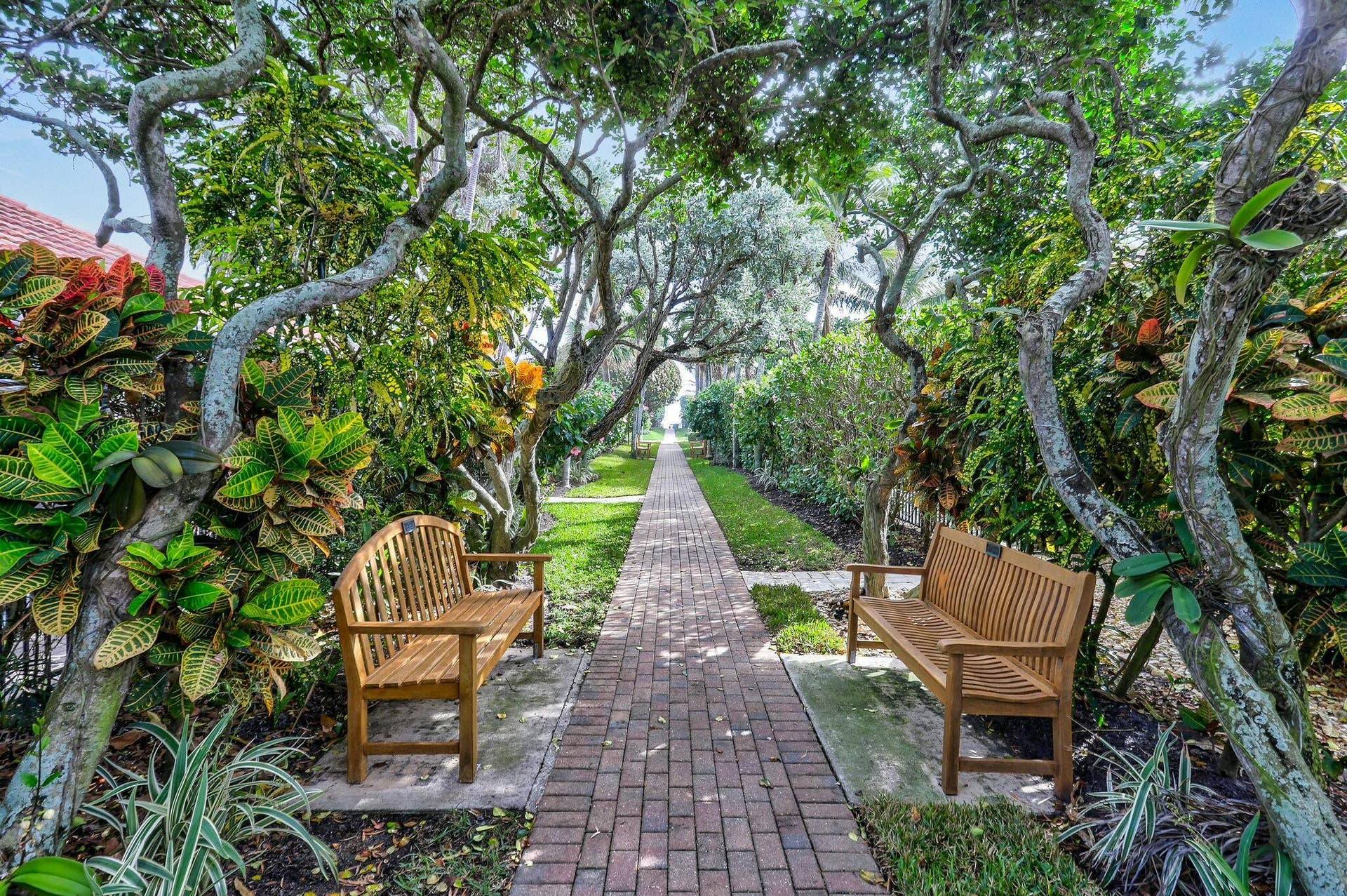 170 Beacon Lane, Jupiter Inlet Colony, FL 33469 tempImageHabQkI