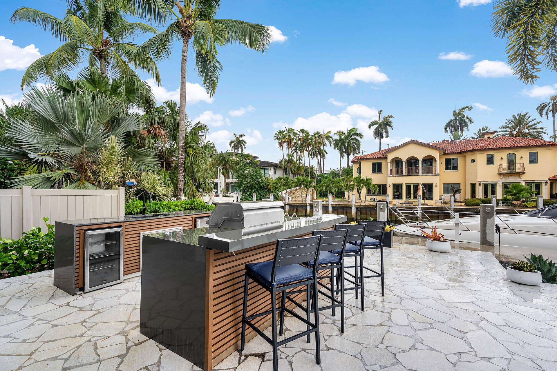 425 Coral Way, Fort Lauderdale, FL 33301 085-425CoralWay-FortLauderdale-FL-33301-