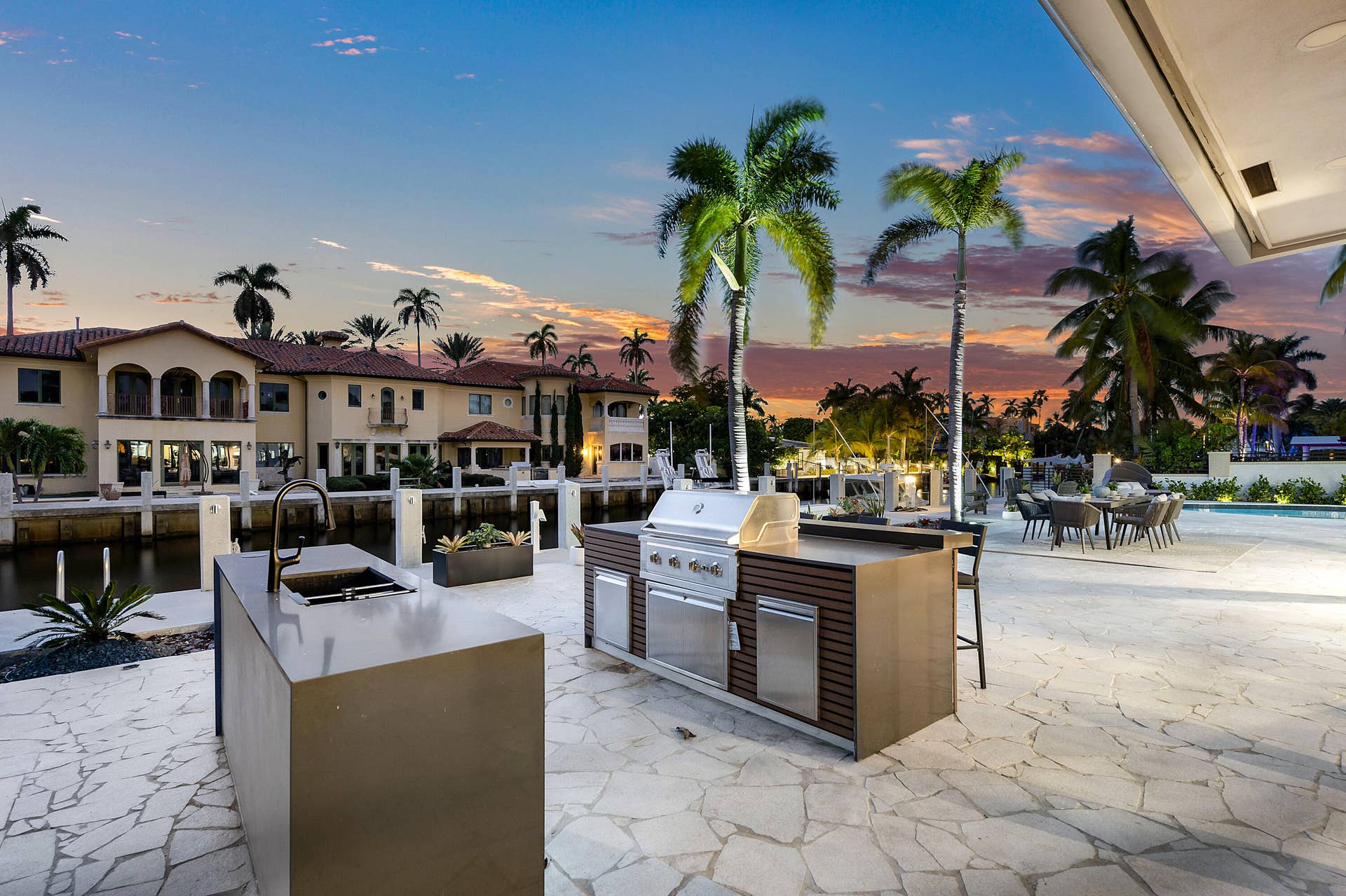 425 Coral Way, Fort Lauderdale, FL 33301 060-425CoralWay-FortLauderdale-FL-33301-
