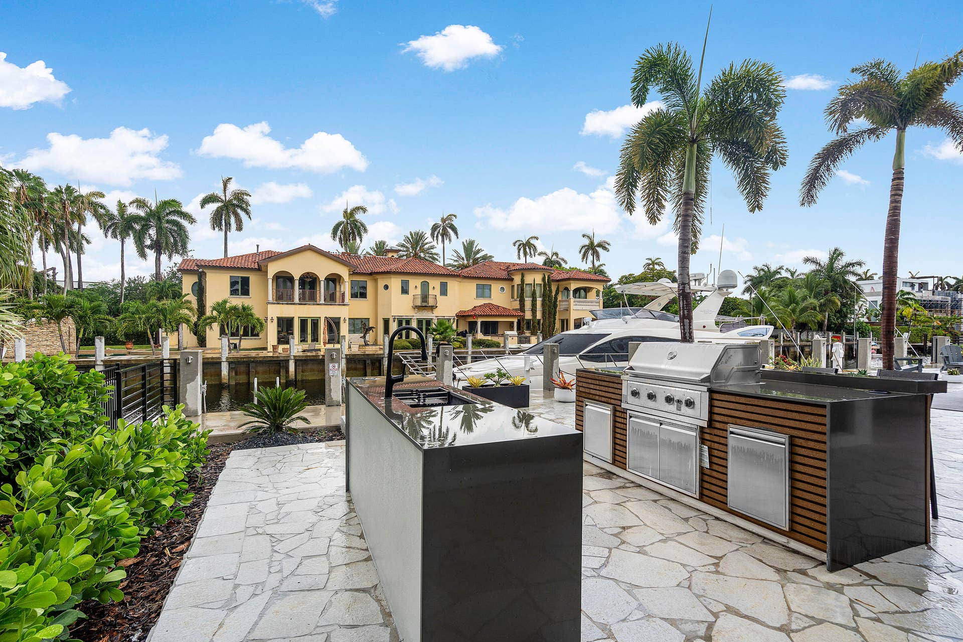 425 Coral Way, Fort Lauderdale, FL 33301 086-425CoralWay-FortLauderdale-FL-33301-
