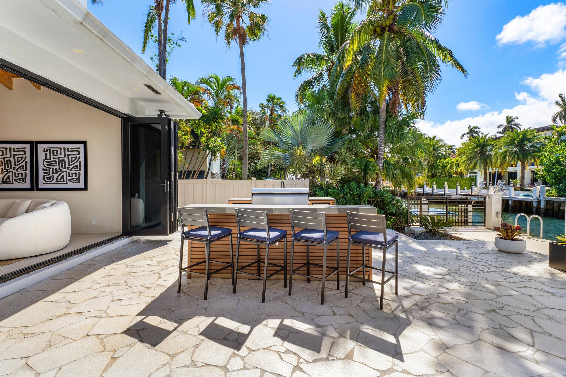 425 Coral Way, Fort Lauderdale, FL 33301 009-425CoralWay-FortLauderdale-FL-33301-