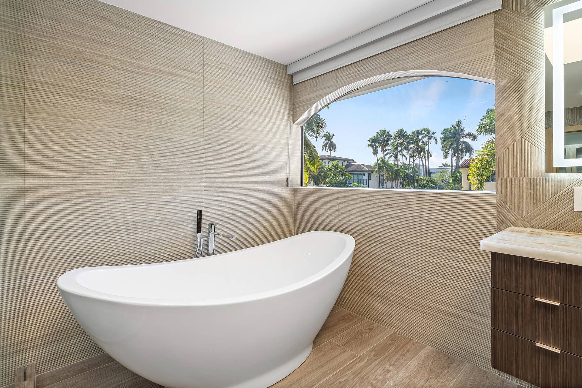 425 Coral Way, Fort Lauderdale, FL 33301 037-425CoralWay-FortLauderdale-FL-33301-