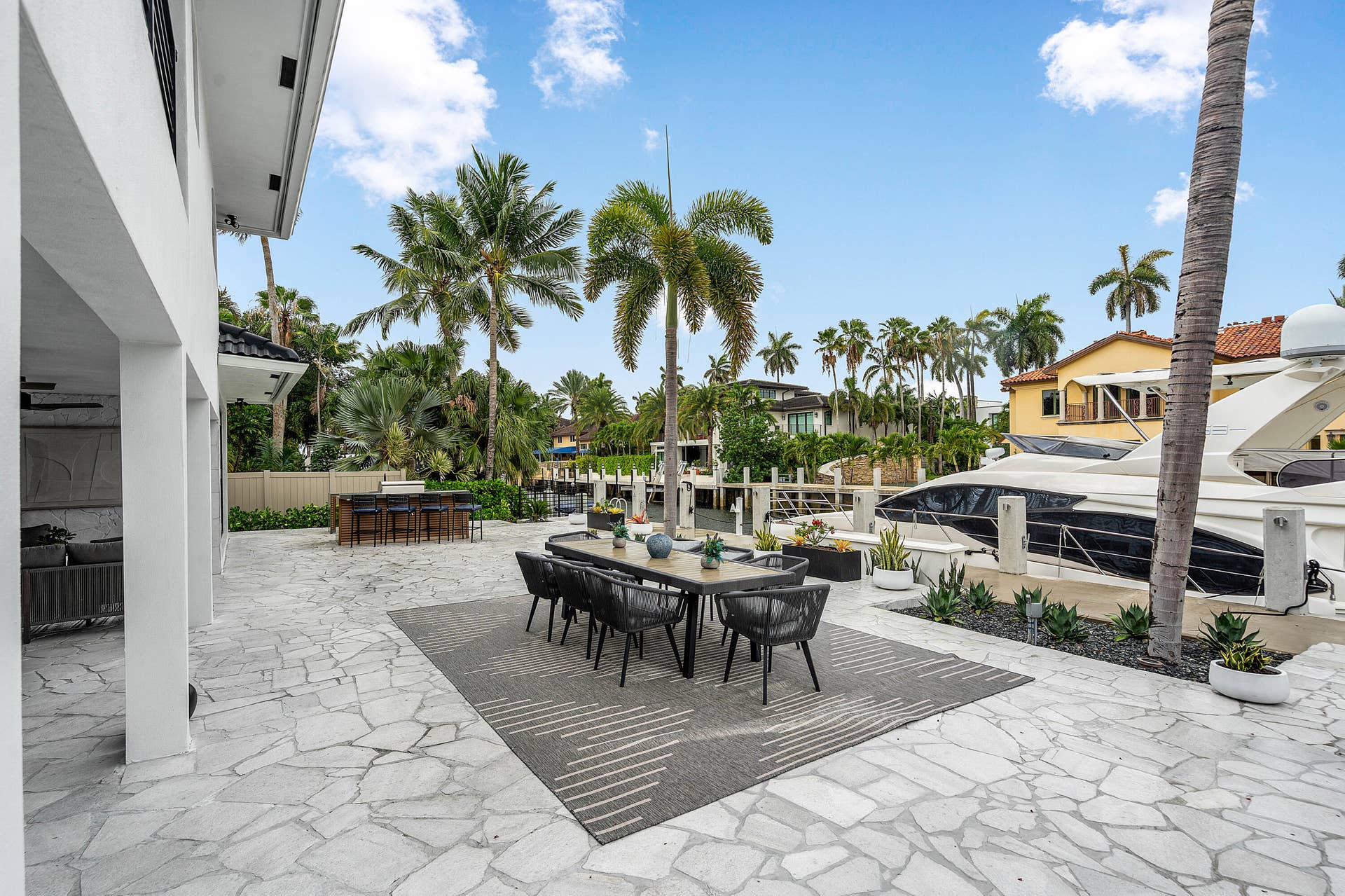 425 Coral Way, Fort Lauderdale, FL 33301 081-425CoralWay-FortLauderdale-FL-33301-