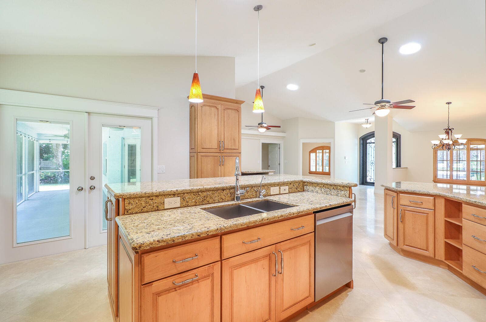 15386 83rd Way N, Palm Beach Gardens, FL 33418 14-Kitchen