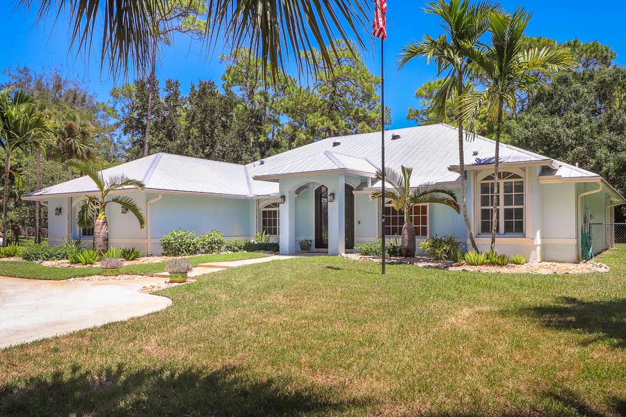 Property photo for 15386 83rd Way N, Palm Beach Gardens, FL