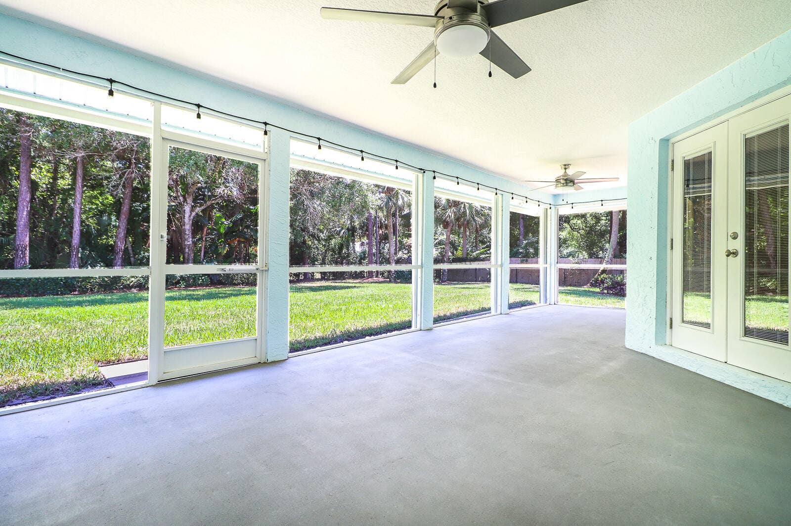 15386 83rd Way N, Palm Beach Gardens, FL 33418 31-Porch