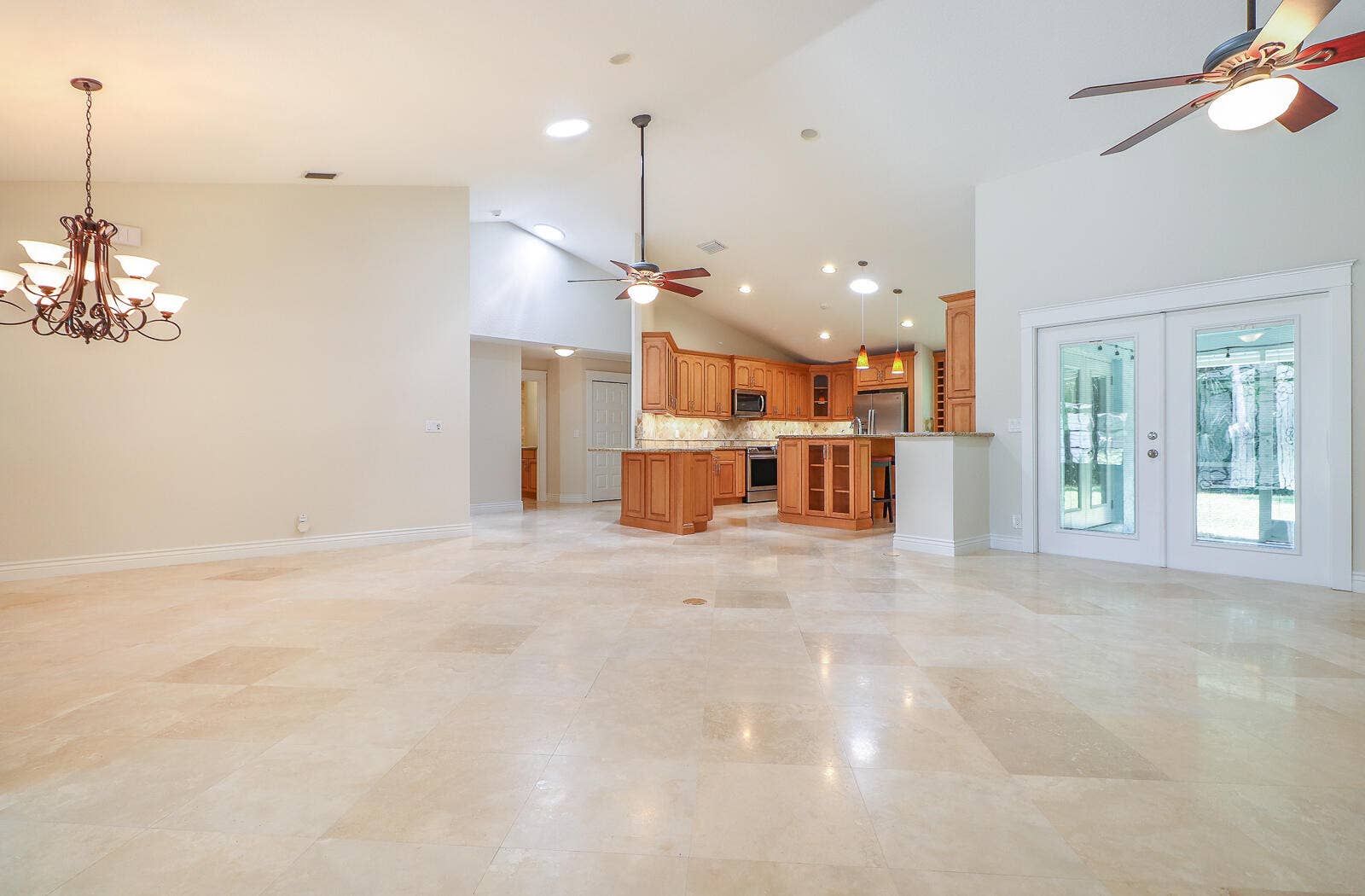 15386 83rd Way N, Palm Beach Gardens, FL 33418 06-Great Room