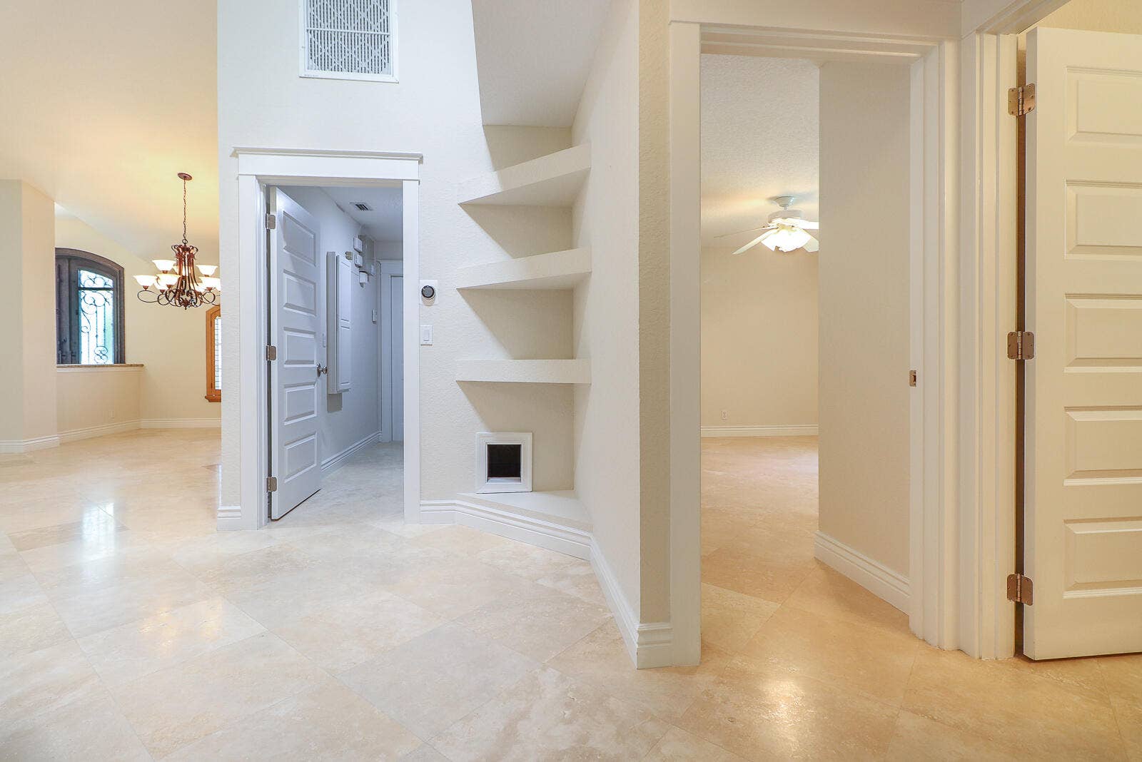 15386 83rd Way N, Palm Beach Gardens, FL 33418 26-Great Room