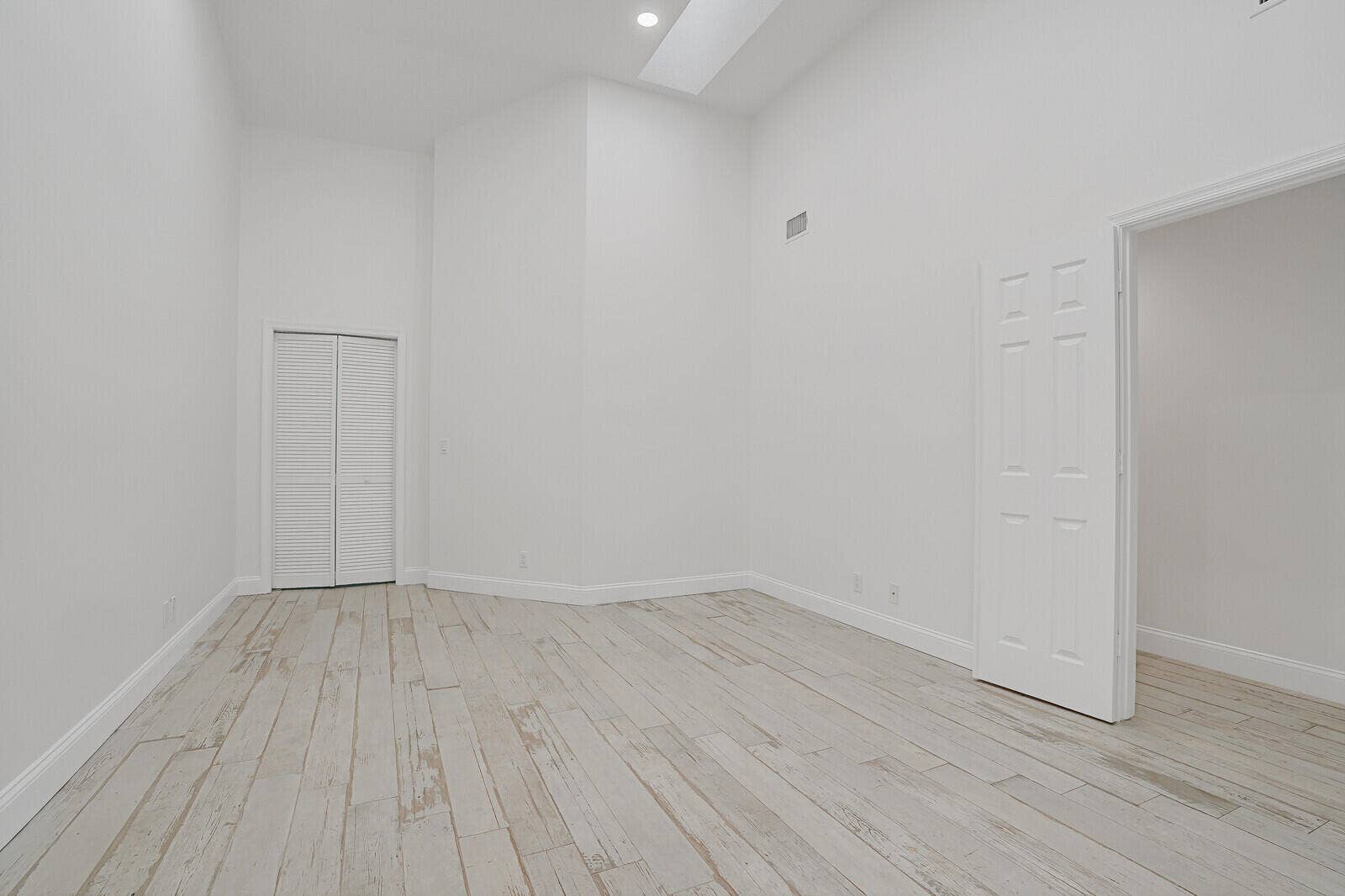 454 Coral Cove Drive, Juno Beach, FL 33408 Primary Bedroom