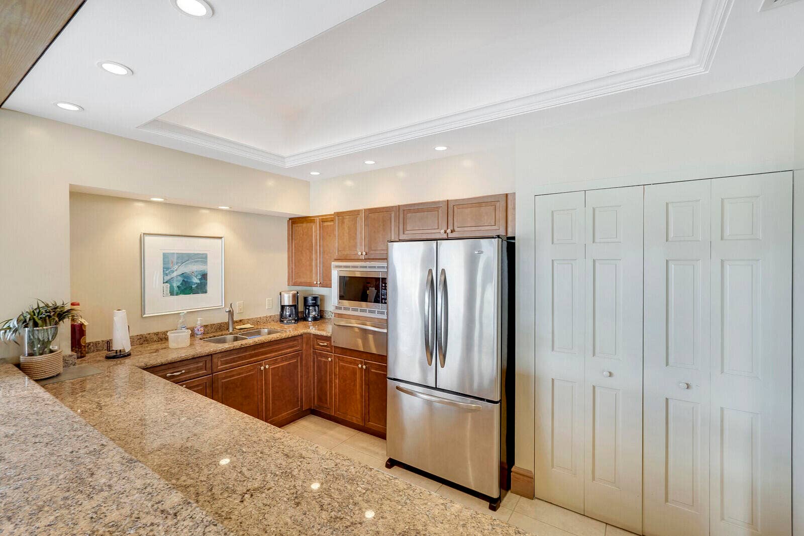 454 Coral Cove Drive, Juno Beach, FL 33408 Clubhouse Kitchen